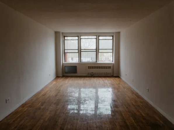 222 East Eighth Street image 1 of 9