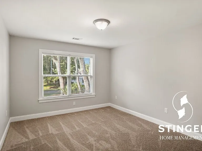 16 Gadwall Dr W — Photo 32