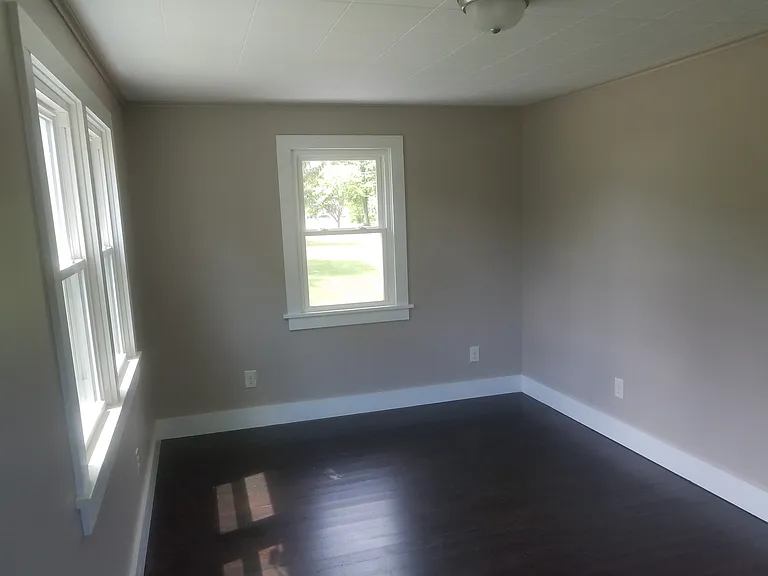 311 Maple St — Photo 4