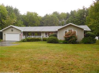 235 Dillingham Hill Rd, Auburn, ME 04210