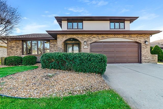1st image of 13029 W Meadowlark Ct