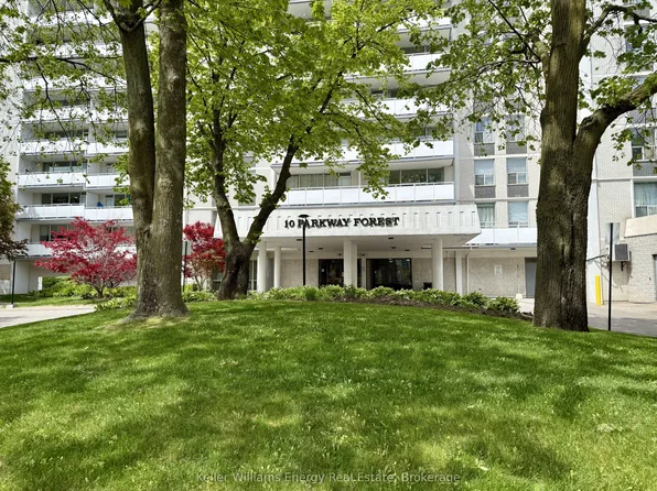 10 Parkway Forest Dr #1603, Toronto, ON M2J 1L3