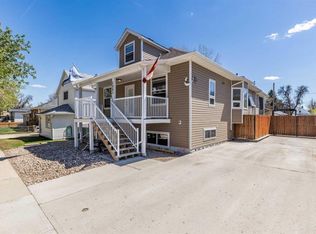 1061 N Ross St SE, Medicine Hat, AB T1A 0Y2