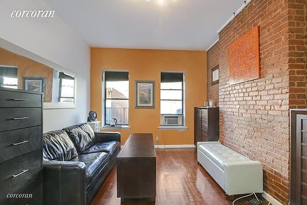 1st image of 438 W 49th St #5W