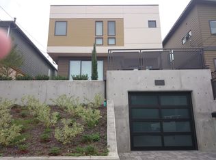 1420 32nd Ave, Seattle, WA 98122