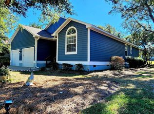 135 Fairway Dr, Caswell Beach, NC 28465