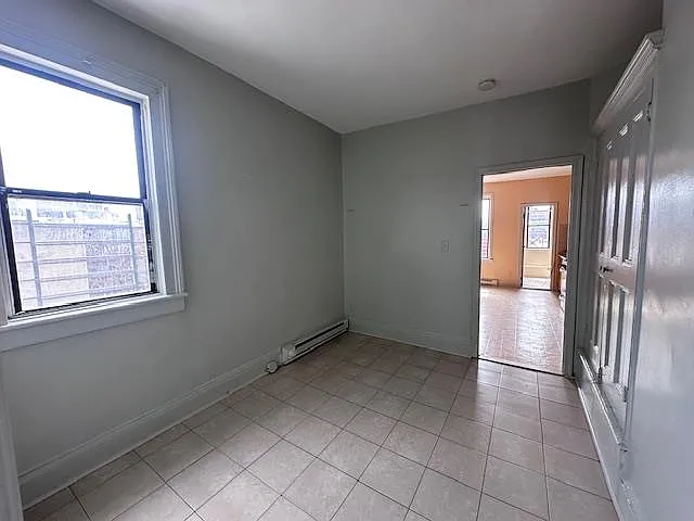 207 15th St #4L — Photo 7