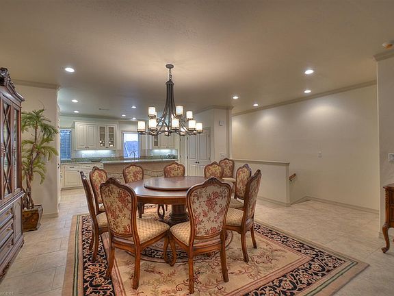 5th image of 307 Horseshoe Bay North Blvd #2