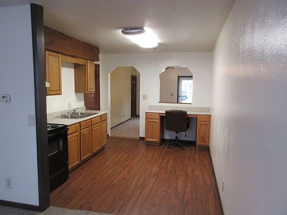 2nd image of 2404 1/2 Camden Ave