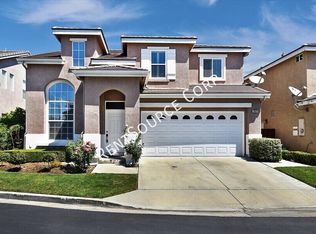 21575 Oak Dr, Saugus, CA 91350