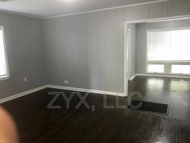 412 N 34th St — Photo 4