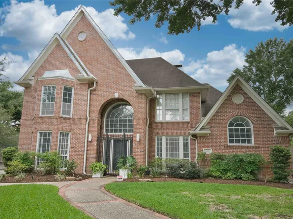 615 Timber Cir, Houston, TX 77079