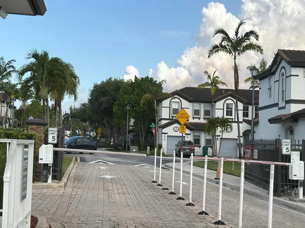 11401 NW 76th Ter, Doral, FL 33178