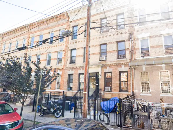 30-17 42nd Street 1L image 1 of 7