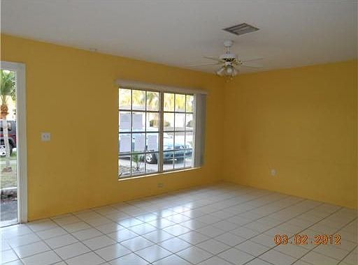Home For Sale In Floresta Pines