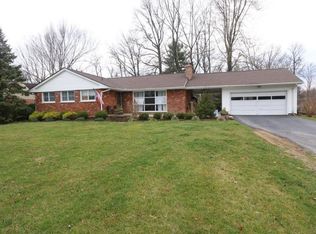 319 Hilltop Ln, Cincinnati, OH 45215