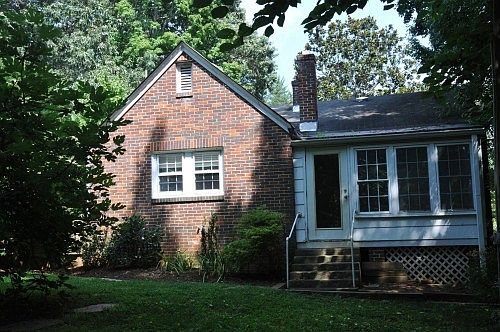 4th image of 204 S Hillsborough Ave
