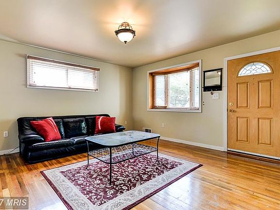 2nd image of 13515 Grenoble Dr