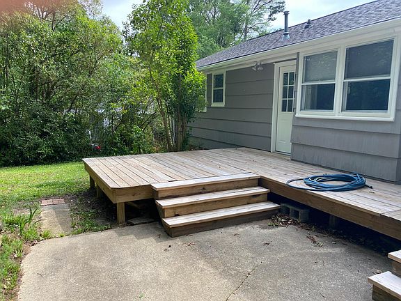 2nd image of 2512 Shady Lawn Dr