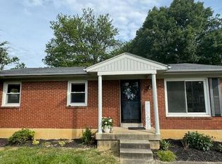 9415 Hudson Ln, Louisville, KY 40291
