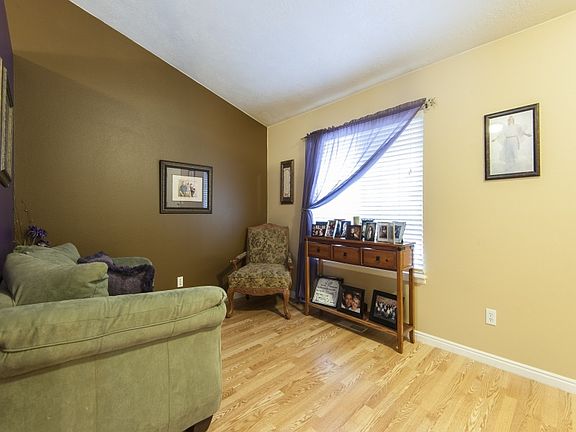 3rd image of 10838 S Pine Grove Way