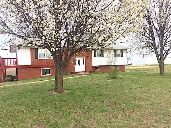 14011 N State Route 94, West Alton, MO 63386