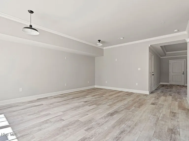 1208 Jessie Way — Photo 21