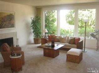 16 Regina Way, San Rafael, CA 94903