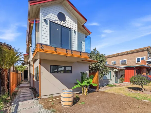141 34th Ave, Santa Cruz, CA 95062