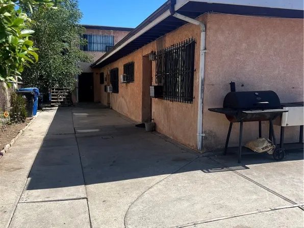 457 W Oliver St, San Pedro, CA 90731