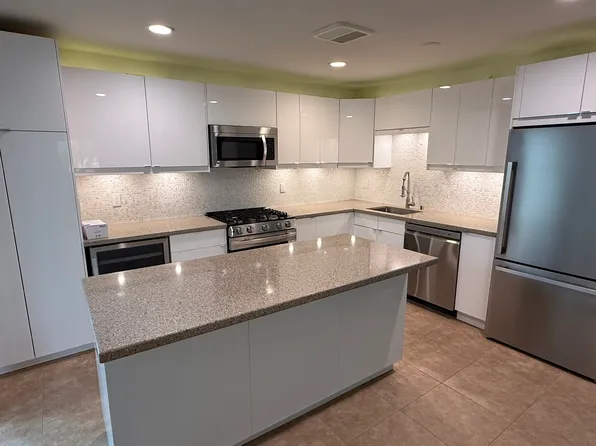 1950 S Palm Canyon Dr Unit 124, Palm Springs, CA 92264