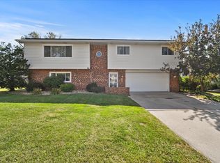 1120 Andover St, Bloomington, IL 61704