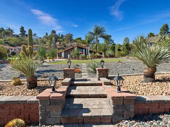 1144 Bellvine Trl, El Cajon, CA 92019