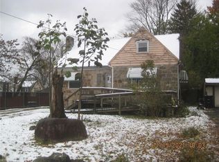 1375 Yellowstone Ave, Akron, OH 44310