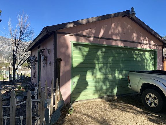 2nd image of 7951 Easy St