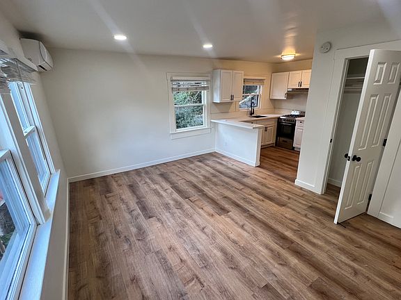 2nd image of 2436 Echo Park Ave #5