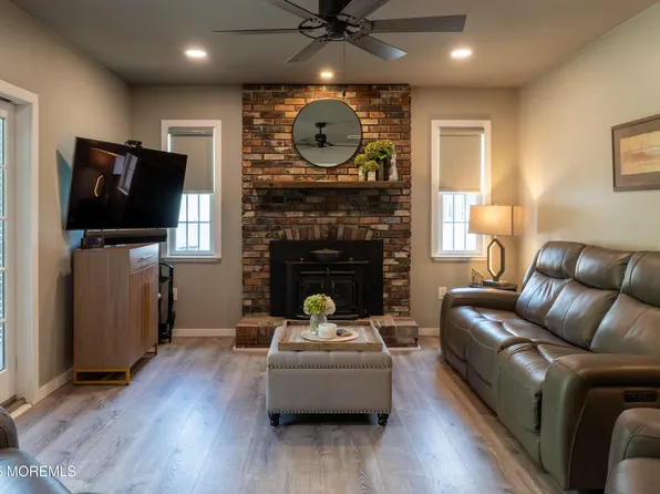 55 Toms River Road, Jackson, NJ 08527