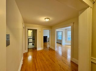 6 Craigie Cir APT 1, Cambridge, MA 02138