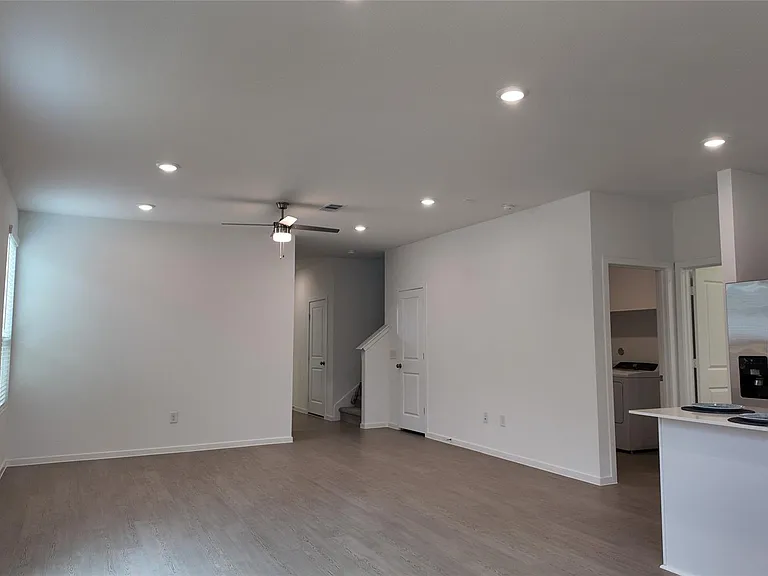 15035 Rustic Moon Rd — Photo 6