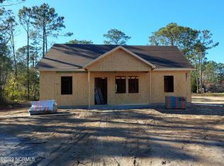 66 Sigman Rd, Southport, NC 28461