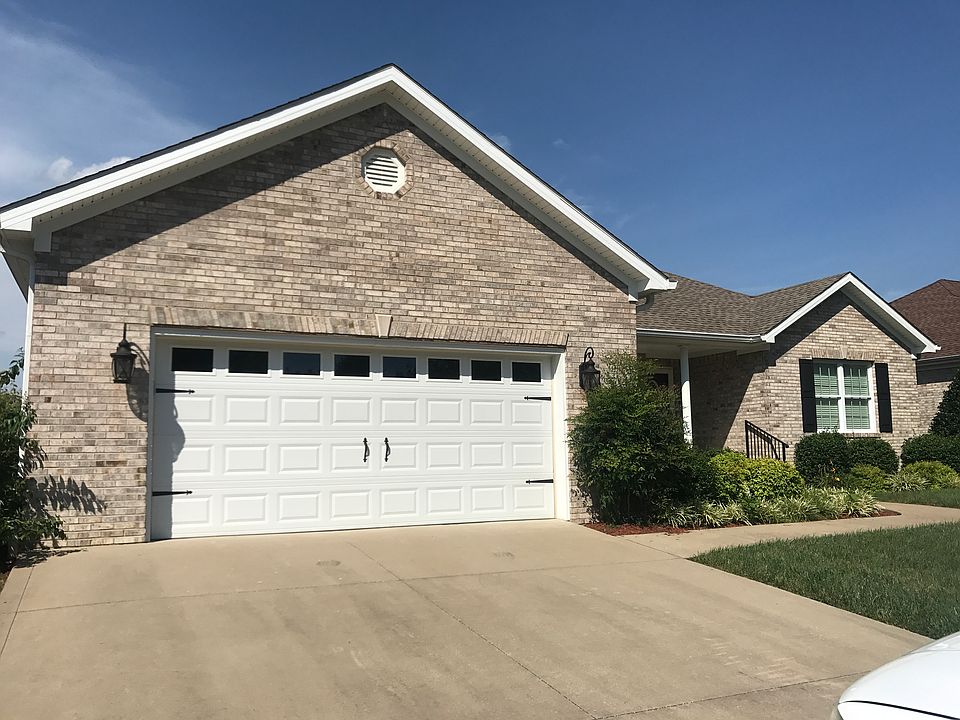 1st image of 3687 Woodbridge Ln