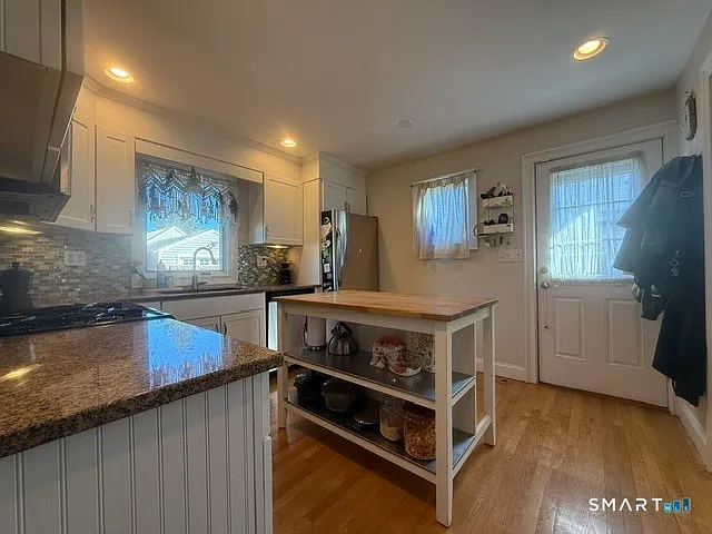 40 Austin Rd — Photo 15