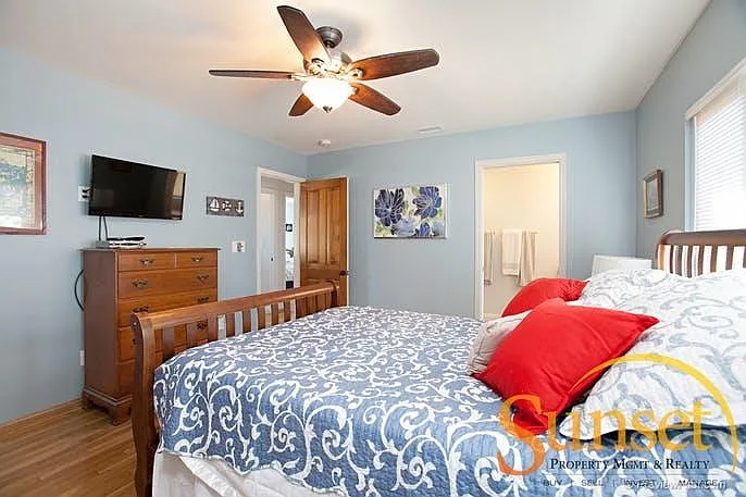 3271 Homer St — Photo 14