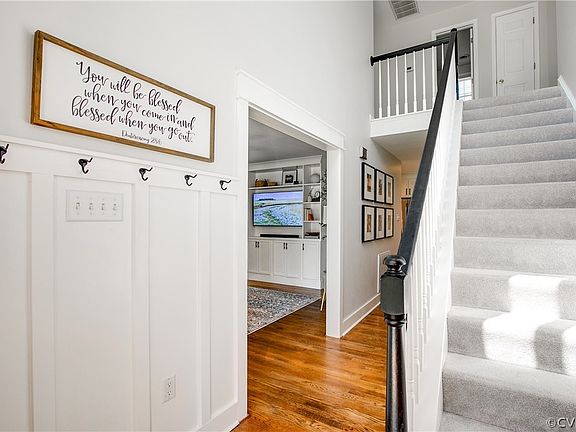 5th image of 1841 High Hill Dr