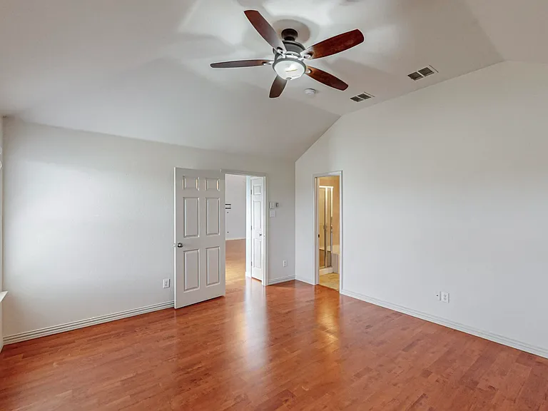 11501 Lauren Way — Photo 21