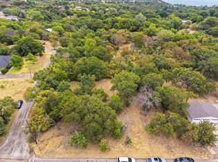 201 Lakeridge Rd, Lakeside, TX 76108