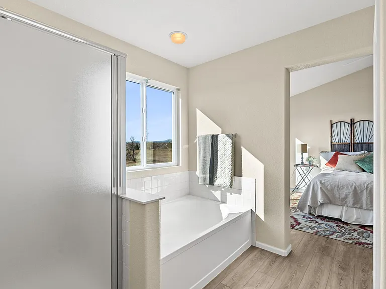 1657 Falcon Ridge Dr — Photo 19