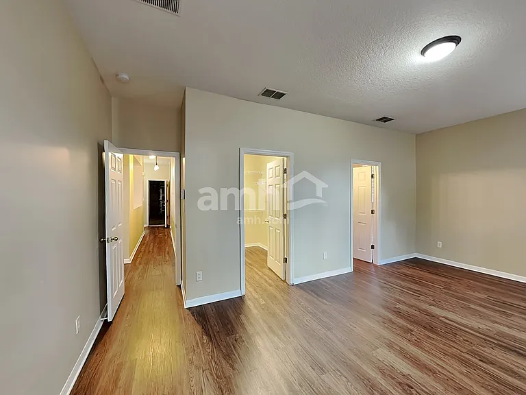517 Vicks Landing Dr — Photo 9