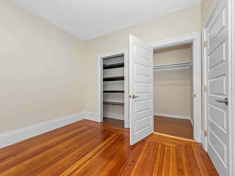 44 Brackett St #2D — Photo 11
