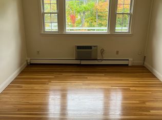 531 Main St APT 10, Walpole, MA 02081